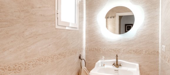 7 bedrooms House in Estepona, Spain No. 115750 12