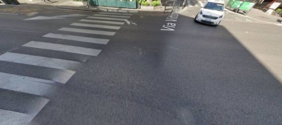 2 rooms Apartment in Rome, Italy No. 300723 4