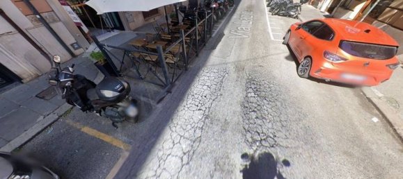 2 rooms Apartment in Rome, Italy No. 300723 9