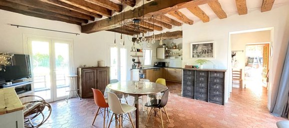 Casa de 3 dormitorios en La Chapelle-en-Serval, France No. 53147 2