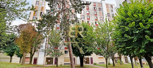 Apartamento de 2 dormitorios en Villejuif, France No. 172858 3