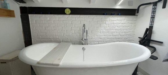 Studio in Pietrasanta, Italy No. 273737 14