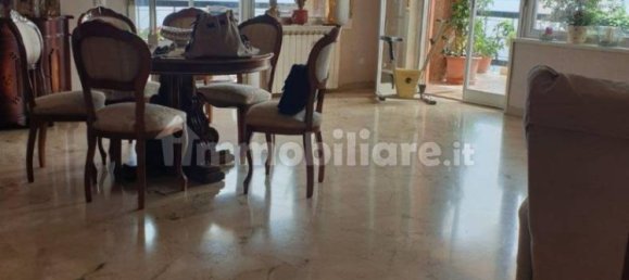 3 Schlafzimmer Wohnung in Messina, Italy, Nr. 71673 4