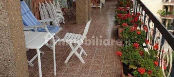 3 Schlafzimmer Wohnung in Messina, Italy, Nr. 71673 2