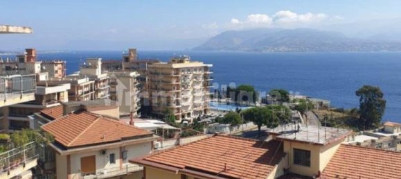 3 Schlafzimmer Wohnung in Messina, Italy, Nr. 71673 17