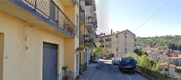 6غرفة شقة في Luzzi, Italy رقم 187823 20