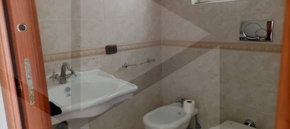 Apartamento de 2 dormitorios en Bari, Italy No. 17225 9