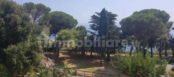 4 غرف نوم شقة في Varazze, Italy رقم 207346 4