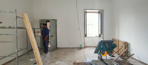 140m² Building in Saviano, Italy No. 112198 9