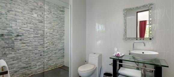 4 Schlafzimmer Haus in Chalong, Thailand, Nr. 78998 29