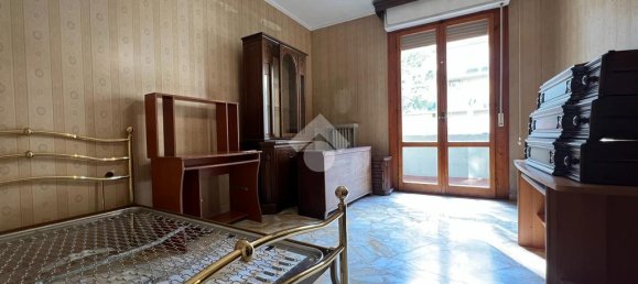 3 bedrooms Apartment in Florence, Italy No. 44990 37