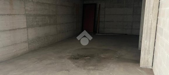 1 room Garage in Caravaggio, Italy No. 359988 15