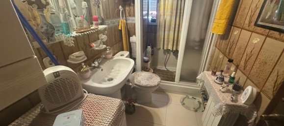 Apartamento de 3 dormitorios en Madrid, Spain No. 173787 34