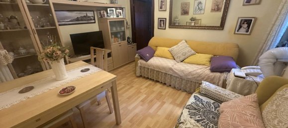Apartamento de 3 dormitorios en Madrid, Spain No. 173787 9