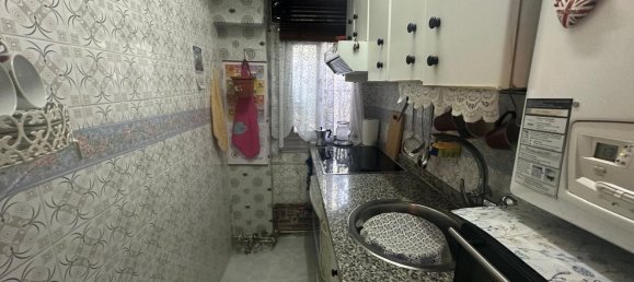 Apartamento de 3 dormitorios en Madrid, Spain No. 173787 16
