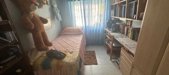 Apartamento de 3 dormitorios en Madrid, Spain No. 173787 12