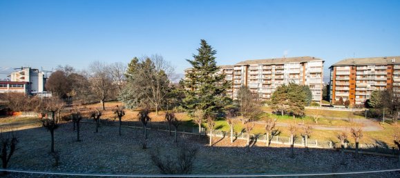 4غرفة منزل ذو طابقين في Venaria Reale, Italy رقم 136138 18