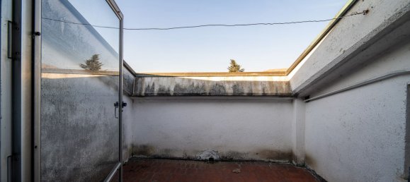 4غرفة منزل ذو طابقين في Venaria Reale, Italy رقم 136138 32