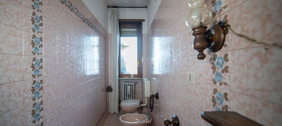 4غرفة منزل ذو طابقين في Venaria Reale, Italy رقم 136138 21