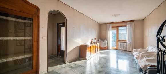 4غرفة منزل ذو طابقين في Venaria Reale, Italy رقم 136138 4