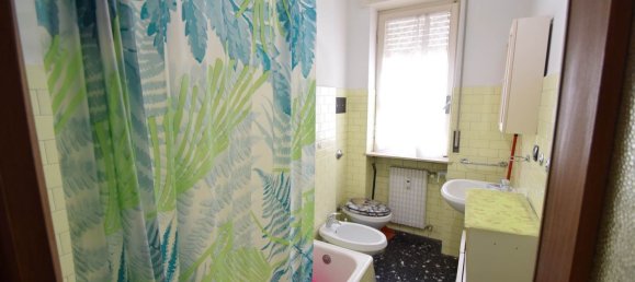 2-salle Appartement à Piacenza, Italy No. 258431 15