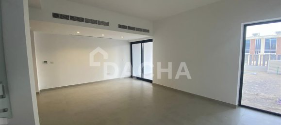 3 bedrooms Townhouse in Rukan, UAE No. 27656 2
