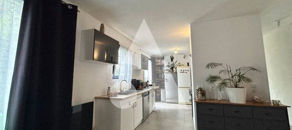 Casa de 4 dormitorios en Quincy-Voisins, France No. 285771 7