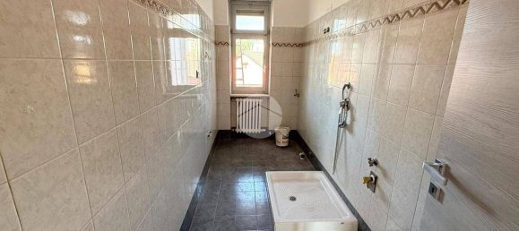 2 bedrooms Apartment in Chieri, Italy No. 259799 7