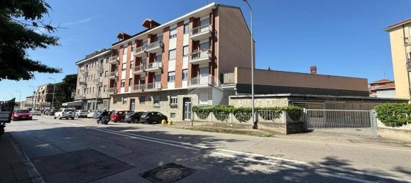 2 bedrooms Apartment in Chieri, Italy No. 259799 14