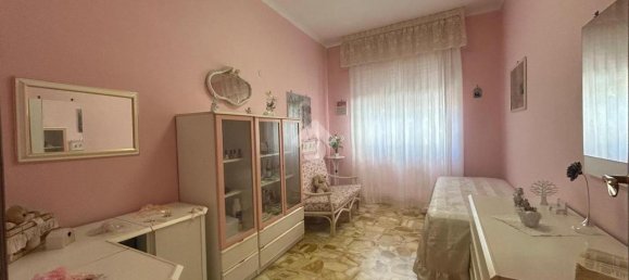 6 rooms Building in Naples, Italy No. 9137 22