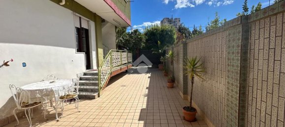 6 rooms Building in Naples, Italy No. 9137 23