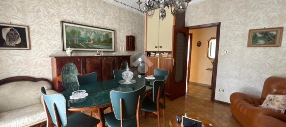 6 rooms Building in Naples, Italy No. 9137 3