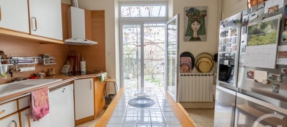 7 bedrooms House in Grenoble, France No. 206677 6