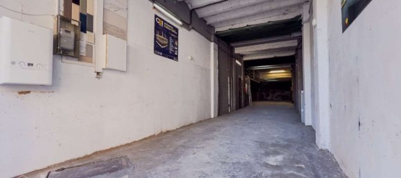 236m² Commercial property in Eixample, Spain No. 168575 21