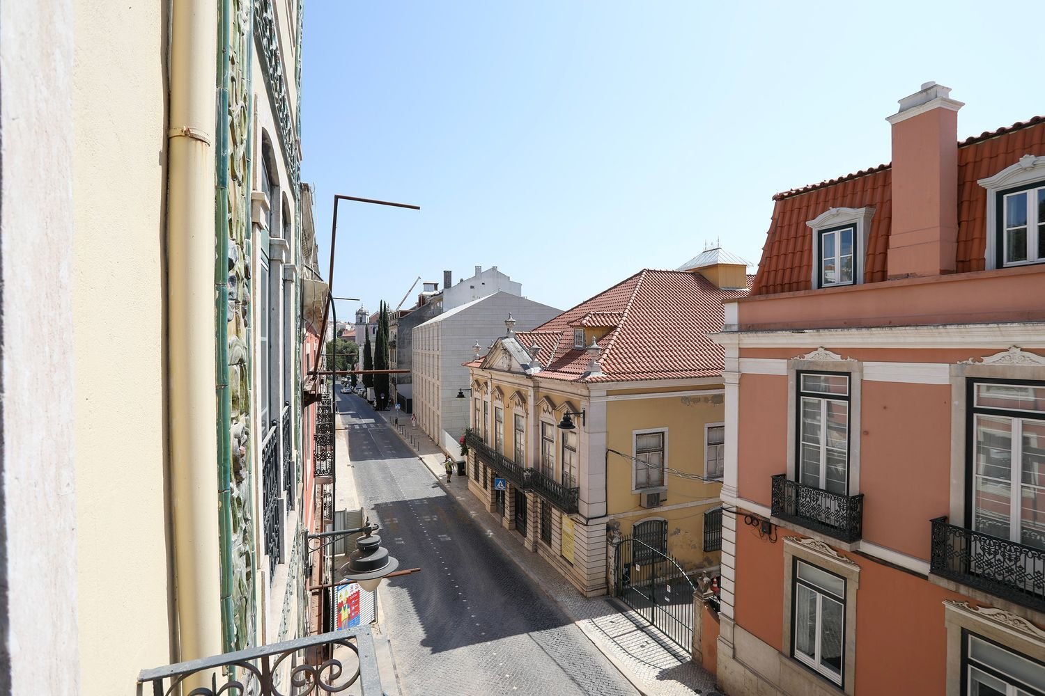 6 bedrooms Apartment in Lisbon, Portugal No. 341401