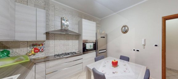 4 rooms Apartment in Brusciano, Italy No. 24078 18