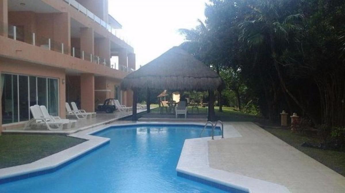 Edifício em Solidaridad, Mexico 3898 m² N.º 201798