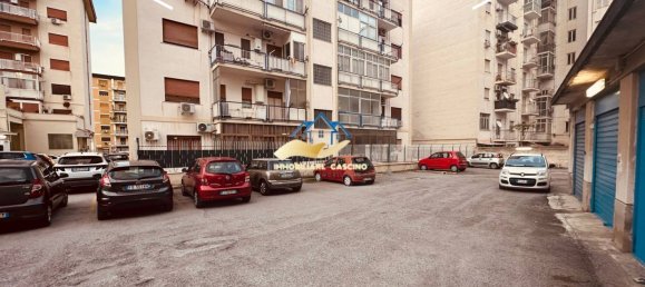 274m² Commercial property in Palermo, Italy No. 344455 32