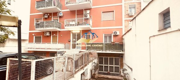 274m² Commercial property in Palermo, Italy No. 344455 4