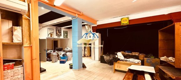 274m² Commercial property in Palermo, Italy No. 344455 12