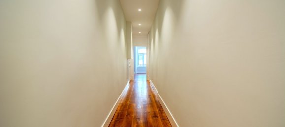 3 bedrooms Apartment in Lisbon, Portugal No. 99624 18