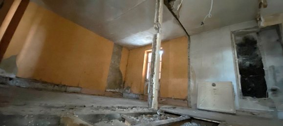 Casa de 3 habitaciónes en Dijon, France No. 203236 4