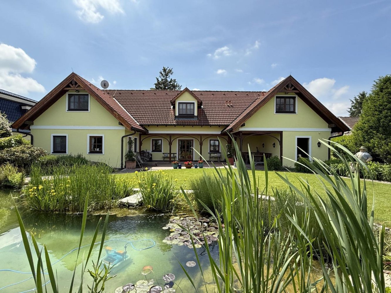 Casa de 6 habitaciónes en Gerasdorf bei Wien, Austria No. 130391