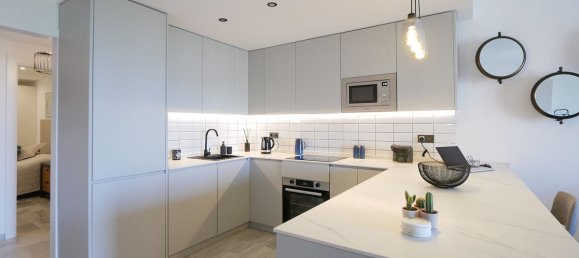 3 bedrooms Apartment in Marbella, Spain No. 184952 9