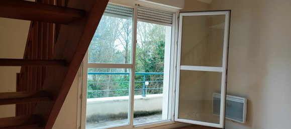 1 bedroom Duplex in Saint-Cyr-sur-Loire, France No. 93402 2