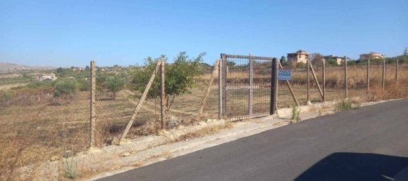 Grundstück in Camastra, Italy 10000m², Nr. 137834 2