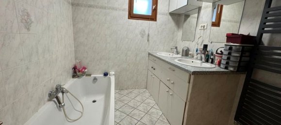 4 bedrooms House in Isere, France No. 194213 31