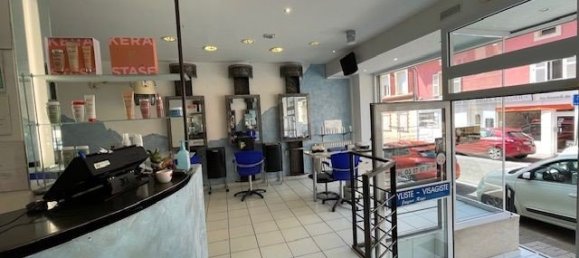 70m² Commercial property in Moyeuvre-Grande, France No. 56400 7