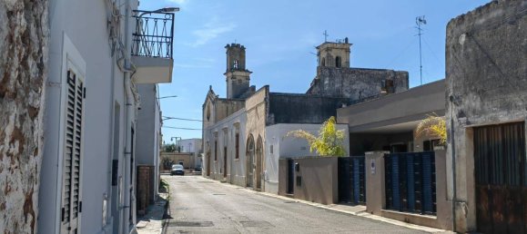 6 rooms Apartment in Martignano, Italy No. 86487 27