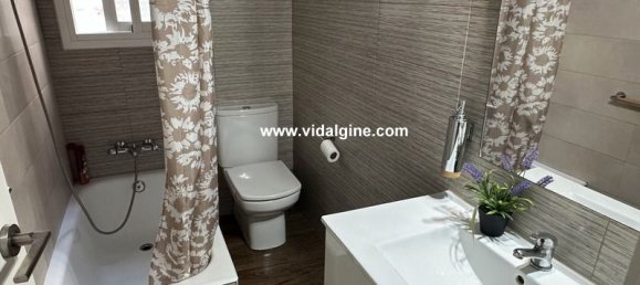 3 bedrooms Apartment in Lleida, Spain No. 179719 8